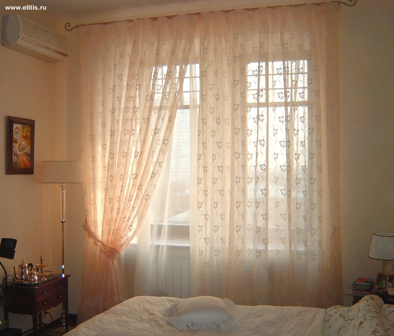 http://www.elitis.ru/images/work/curtains/curtain-6-b.jpg