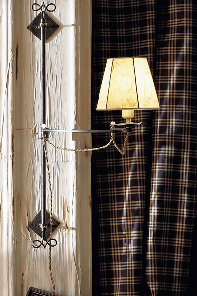 Living Room Wallpapers on Lamps Baga